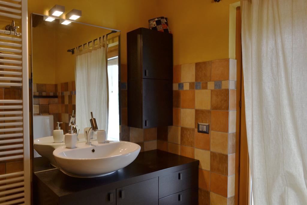 Holiday Home Ca' Del Cinema Mombercelli Zimmer foto